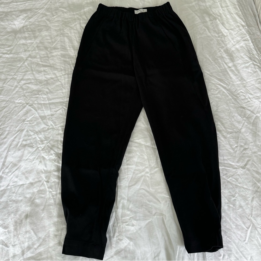 Aritzia Babaton Cropped Trouser